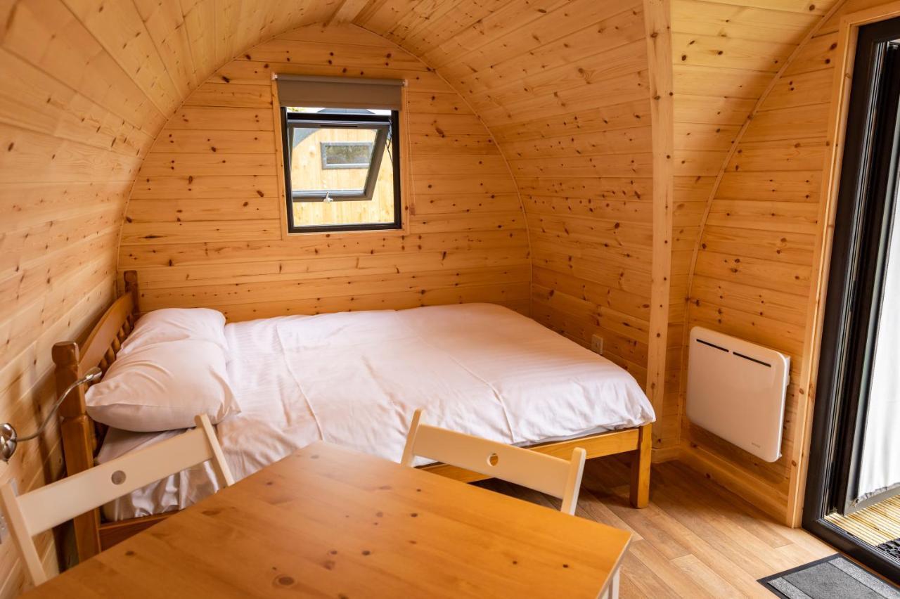 Camping Pods Hedley Wood Holiday Park Bridgerule 外观 照片
