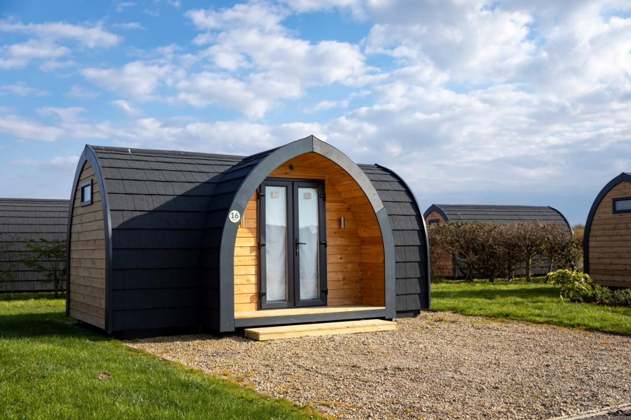 Camping Pods Hedley Wood Holiday Park Bridgerule 外观 照片